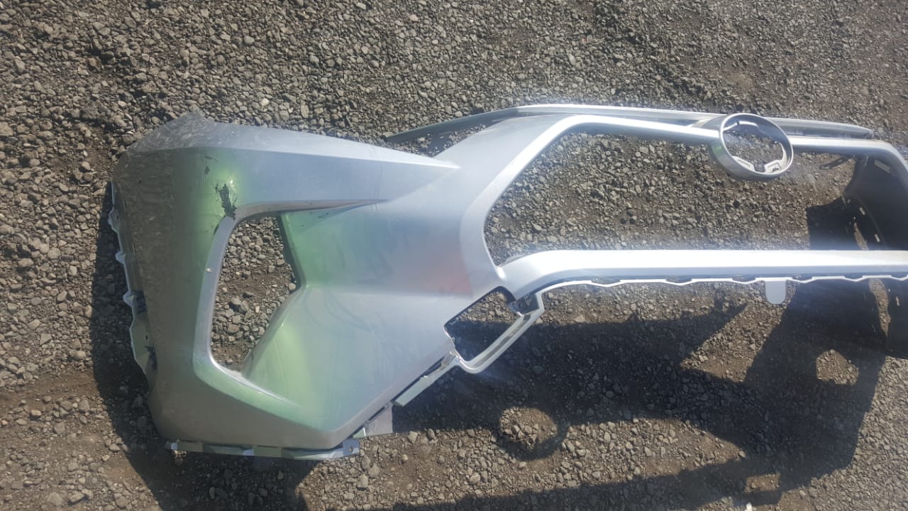 PARACHOQUES DELANTERO TOYOTA  RAV-4 2019 AL 2020